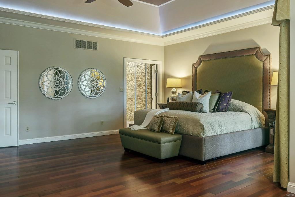 402 Conway Commons Town And Country Mo 63141 Redkey Realty Leaders