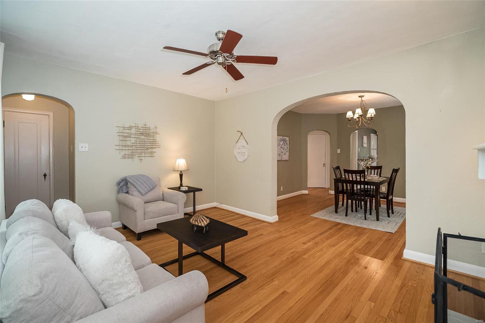 1159 Moorlands Drive, St Louis, MO 63117 MLS 22047022